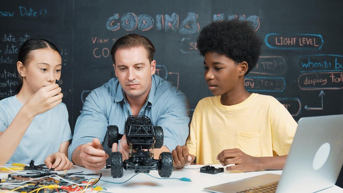 How AI is Enhancing STEM Education Globally