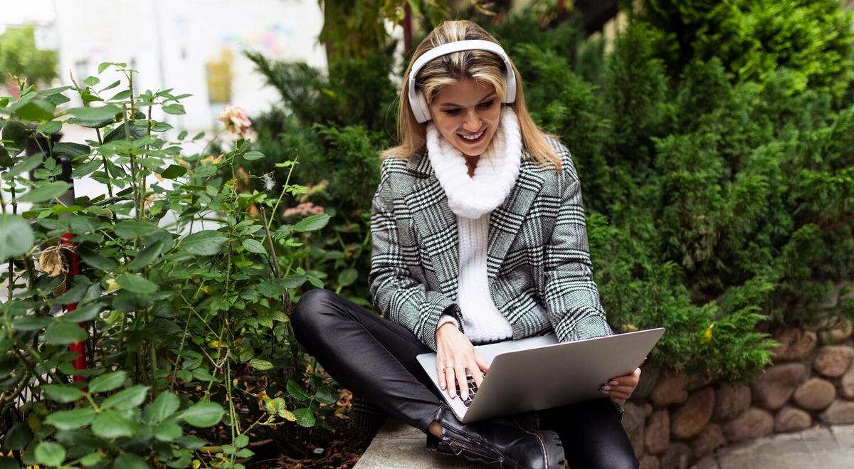 The Rise of Micro-Learning: Bite-Sized Online Educational Content